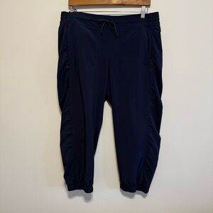 Athleta La Viva Crop Navy Joggers Women 14 EUC